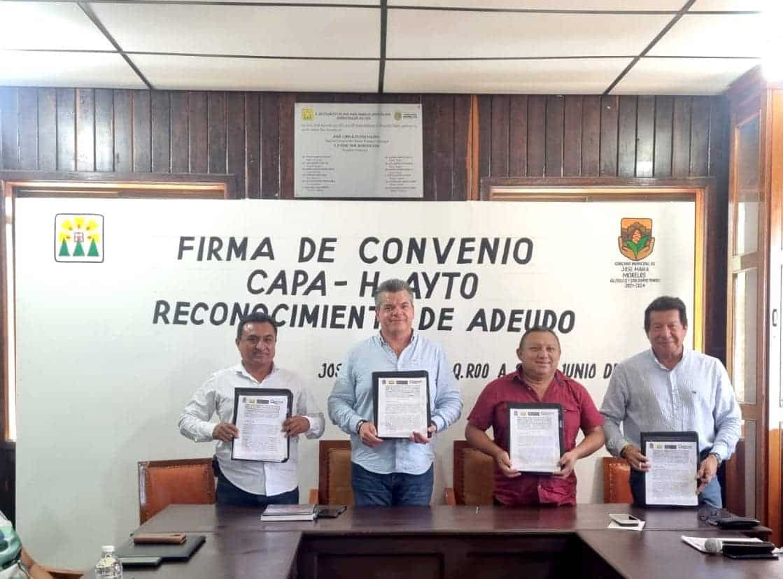 Ayuntamiento de José María Morelos signa convenio con CAPA para regularizar adeudo municipal de agua potable