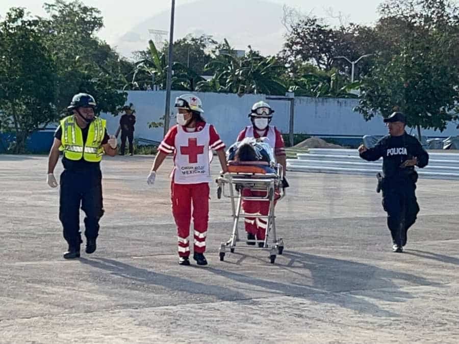 Gente armada mata a alemán y hiere a su esposa en rancho de Lázaro Cárdenas