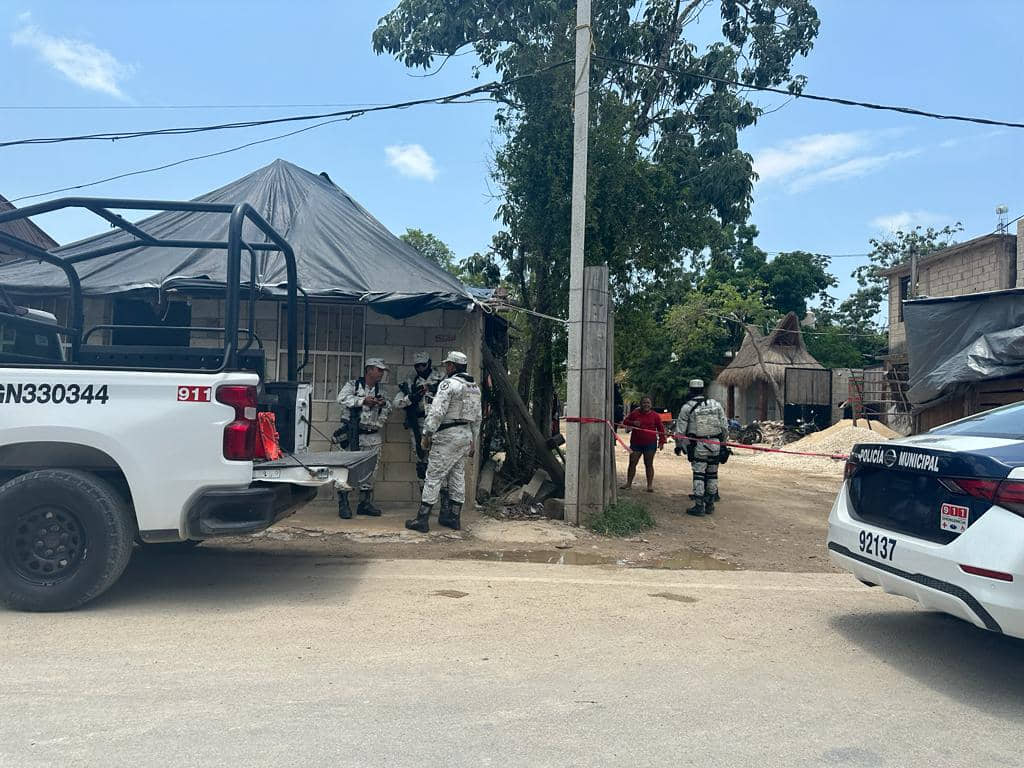 Balean a un hombre en la colonia 2 de Octubre de Tulum