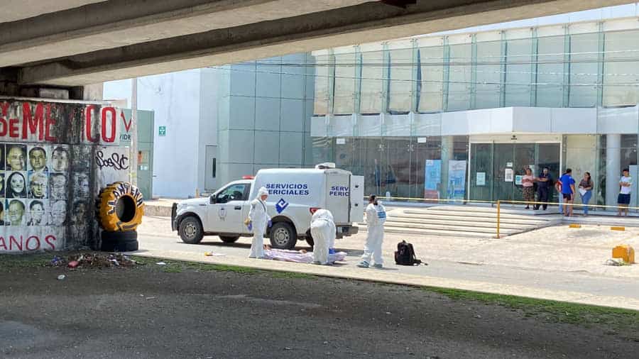 Joven se suicida saltando del puente de la Bonampak, en Cancún