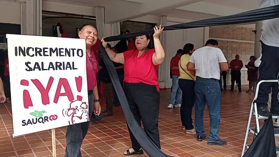 Inician sindicalizados paro de laborales en la Uqroo de Playa del Carmen y Chetumal