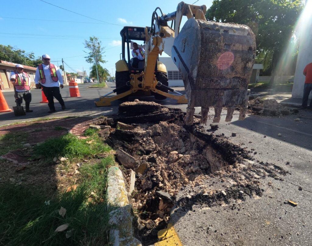 Inicia la SEOP programa de atención de desfondes en Chetumal