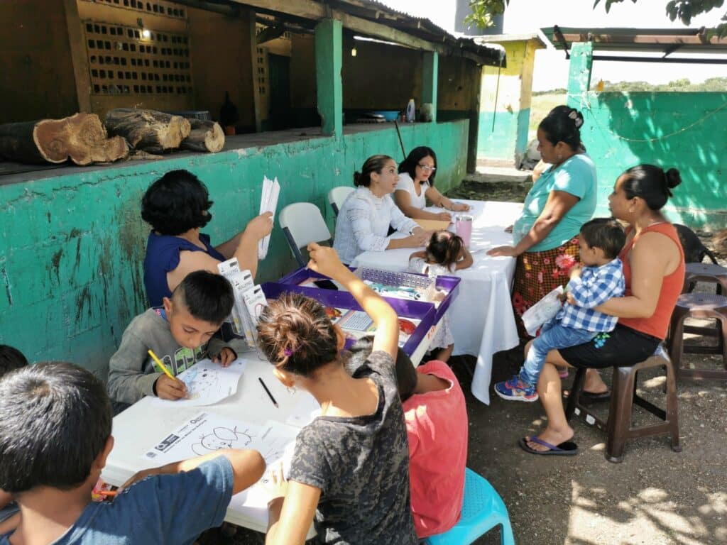 Encabeza Sipinna jornada de servicios en la zona cañera de Quintana Roo