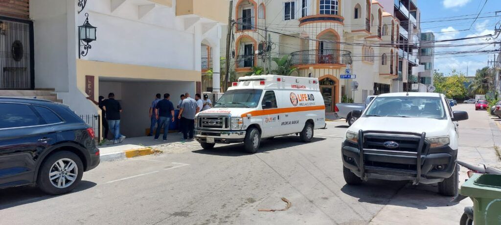 Huésped de un hotel murió de infarto luego de intentar subir a su vehículo, al parecer el calor fue el causante