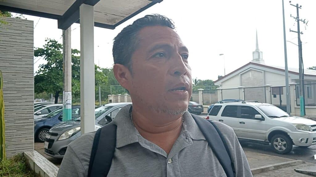 Acusan a la SEQ de malos manejos en la asignación de plazas en Chetumal