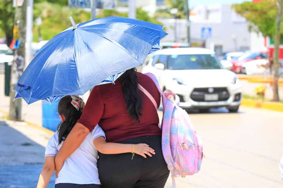 Invitan a prevenir los golpes de calor