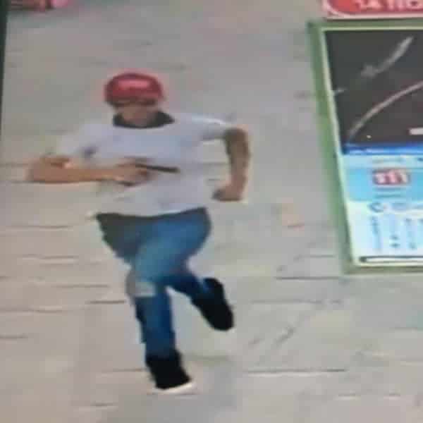 Sicario dispara contra restaurante de la Quinta Avenida