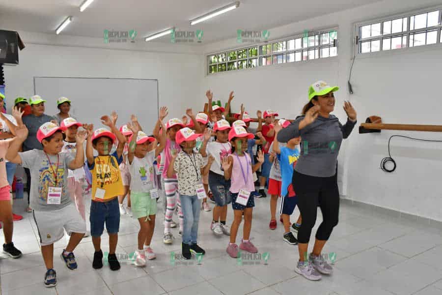 Inició el curso “Verano: Arte y Cultura” que organiza la Fundación de Parques y Museos de Cozumel