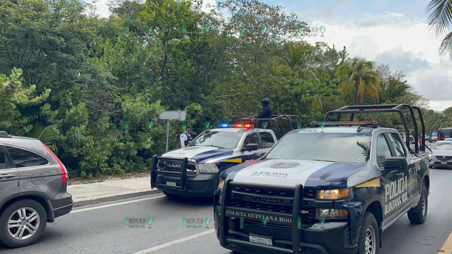 Hallan dos cadáveres flotando en la laguna Nichupté de la Zona Hotelera de Cancún