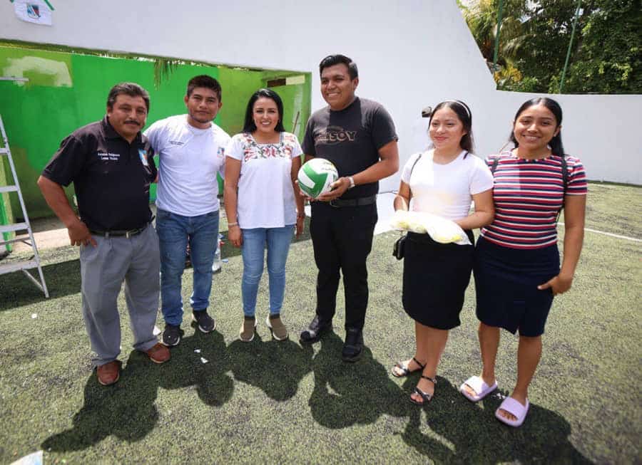 Supervisa Blanca Merari trabajos de mantenimiento a instalaciones deportivas de Leona Vicario