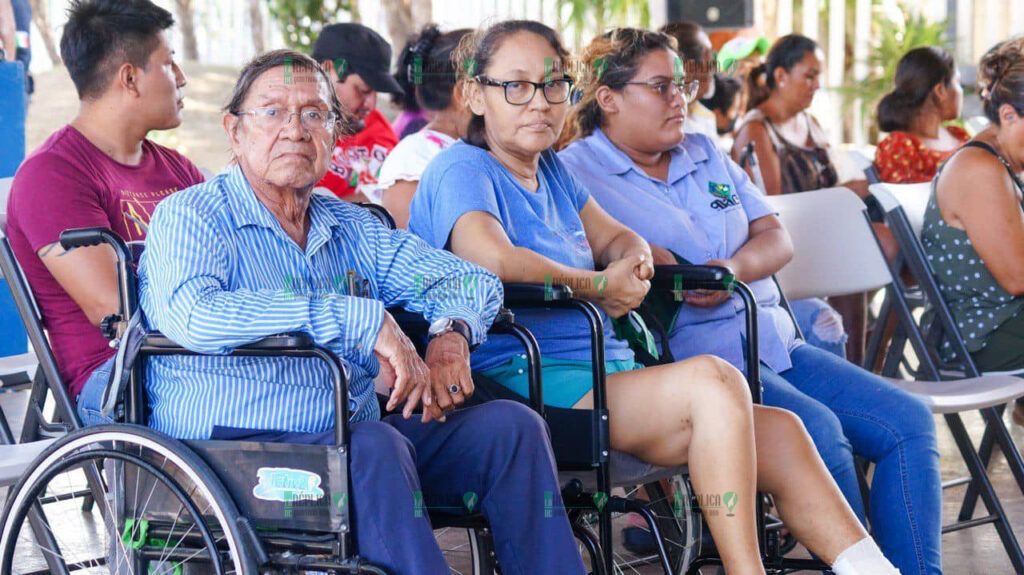 Brinda DIF Solidaridad facilidades a personas con discapacidad permanente
