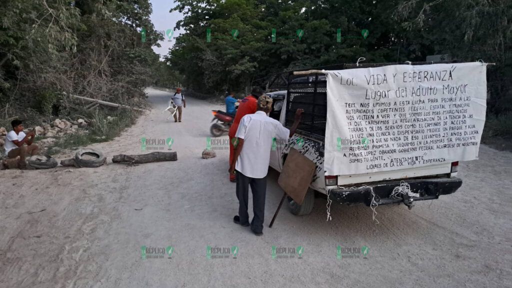 Protestan pobladores rurales de Solidaridad, para exigir a AMLO servicios básicos