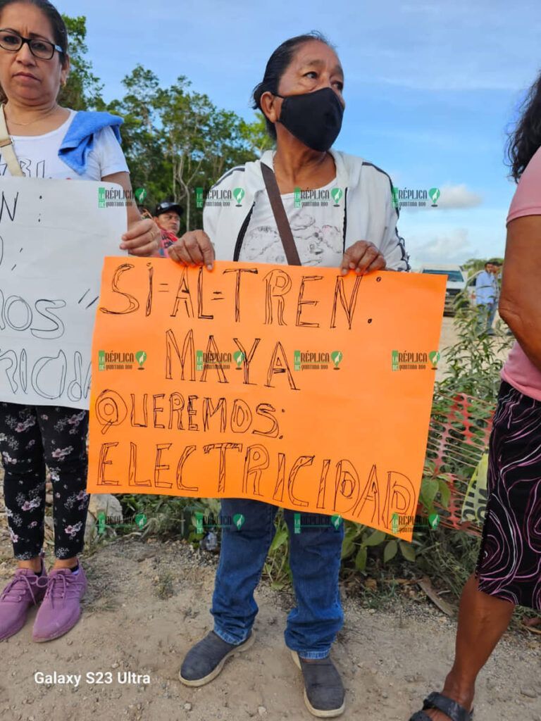 Protestan pobladores rurales de Solidaridad, para exigir a AMLO servicios básicos