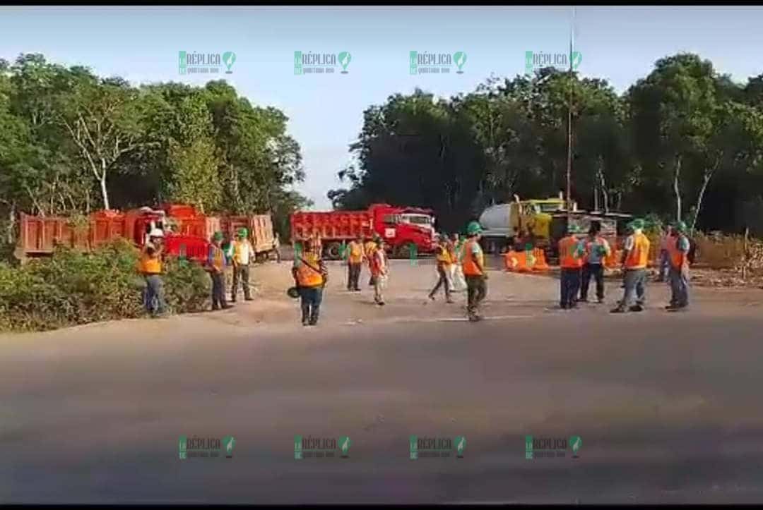 Realizan volqueteros paro laboral en obras del tramo 6 del Tren Maya