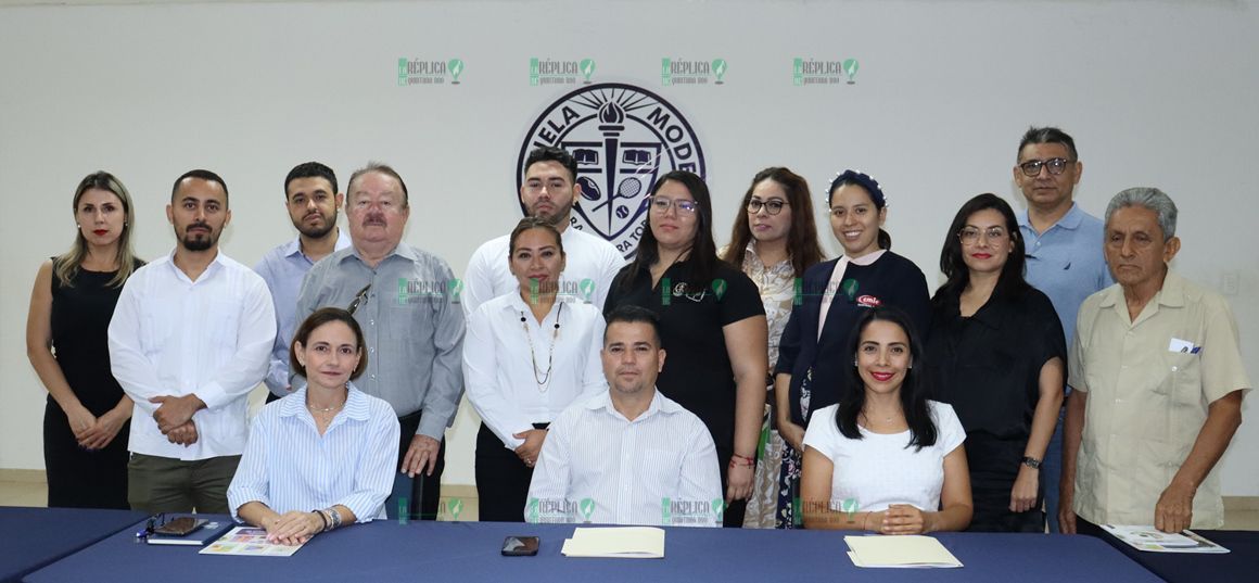 CDHEQROO presentó el Distintivo Empresa Comprometida con los Derechos Humanos en Chetumal