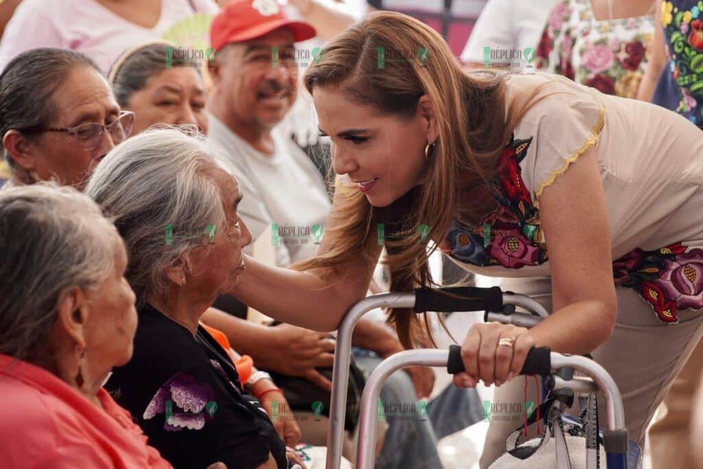 Mara Lezama lleva a Lázaro Cárdenas atención a la salud con Unidad del Bienestar