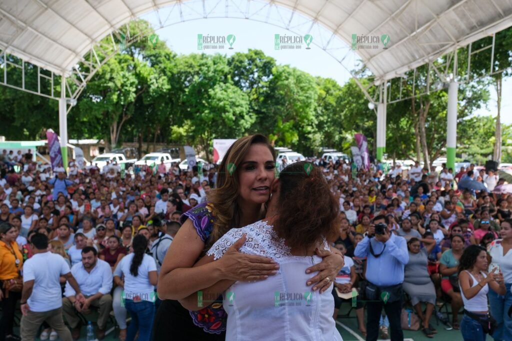 Mara Lezama llama a las mujeres a empoderarse y alzar la voz en Puerto Morelos