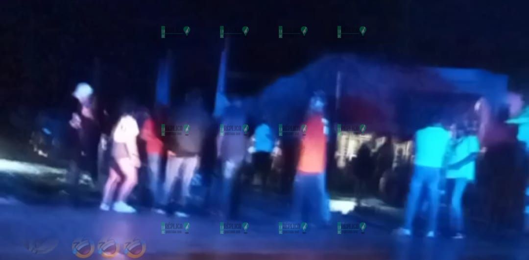 Se separa del cargo alcaldesa de Nicolás Bravo, tras bloqueo de cinco horas en carretera Chetumal-Escarcega