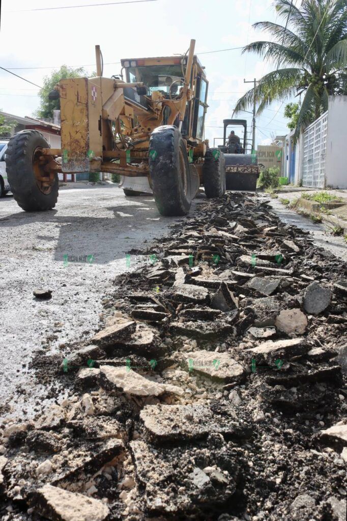 Continúa Blanca Merari con la transformación de las vialidades de Puerto Morelos