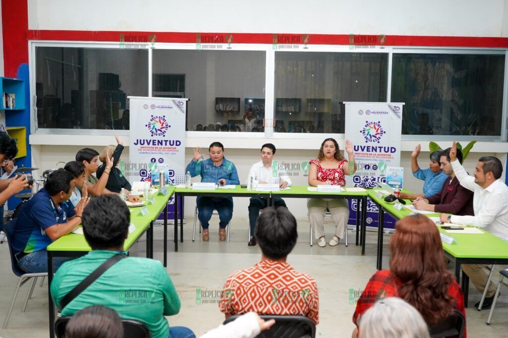 Con el Premio Municipal de la Juventud, Solidaridad reconoce logros y aportaciones a la comunidad