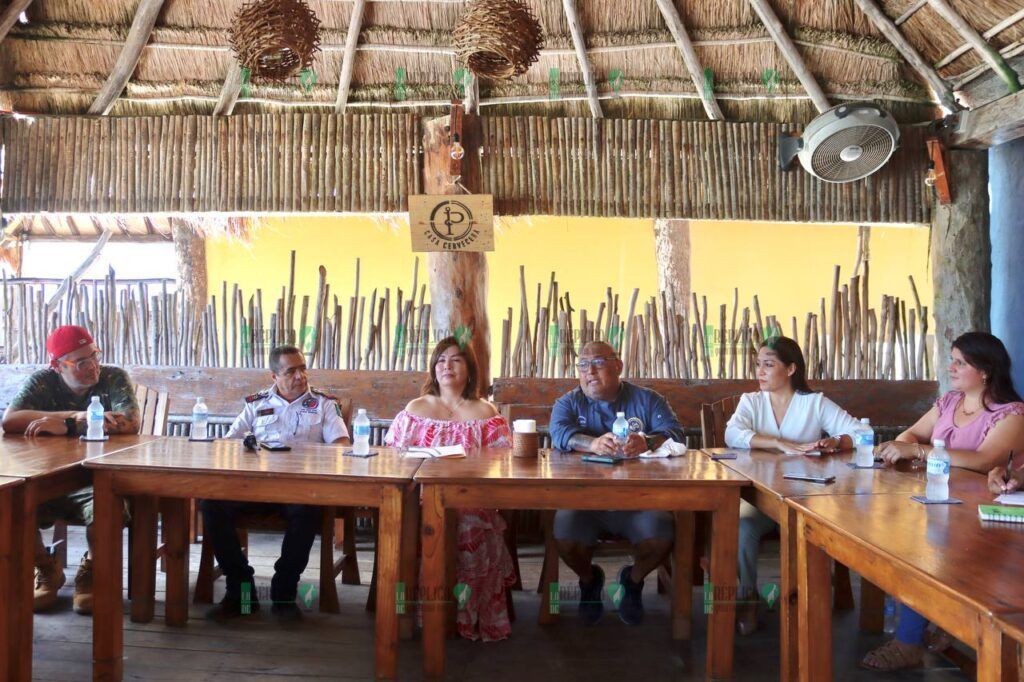 Con apoyo del Ayuntamiento, restaurantes de Puerto Morelos anuncian campaña gastronómica en el mes patrio