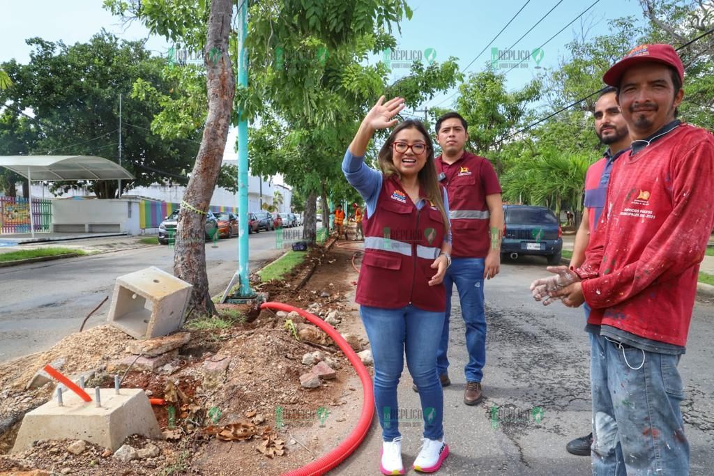 Yensunni Martínez reporta avances en la rehabilitación del parque de Las Casitas