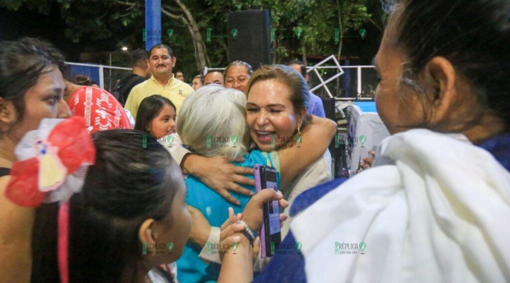 Lili Campos inicia las "Jornadas Informativas"