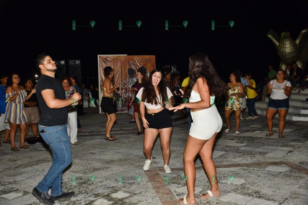 La Fundación de Parques y Museos de Cozumel se suma a las fiestas patronales con Una Noche de Baile "Una Cana al Aire"