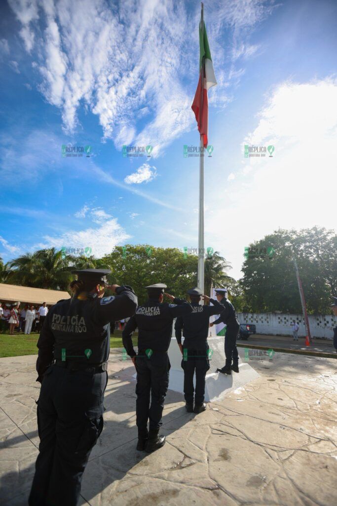 Conmemora Puerto Morelos el 202 aniversario de la consumación de la independencia de México