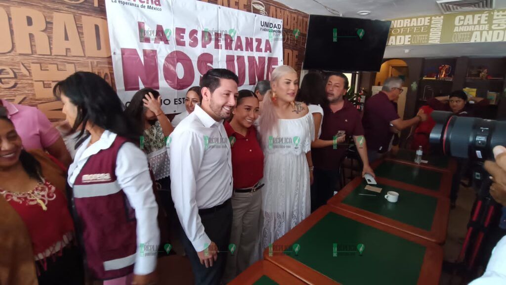 "Huye" dirigente estatal de Morena de preguntas sobre Laura Beristain