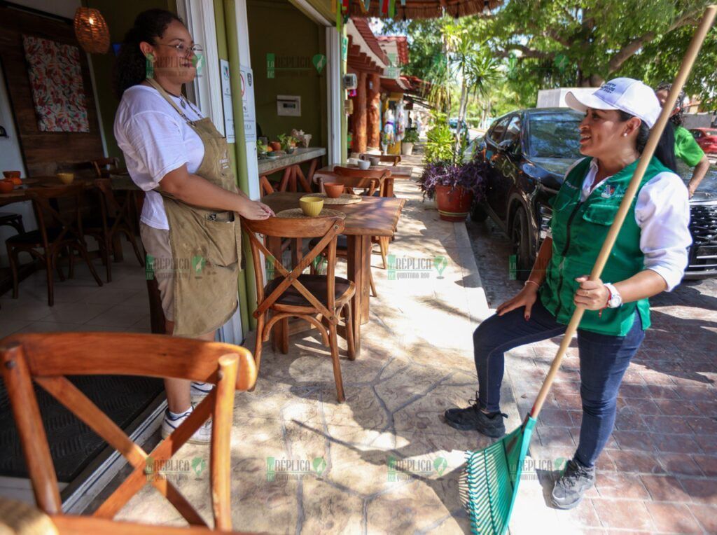 Encabeza Blanca Merari jornada del programa “Limpiamos tu Colonia” en el casco antiguo