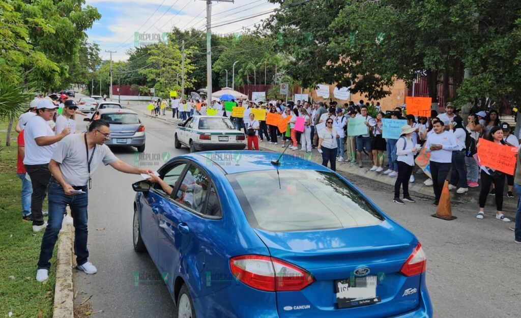 Protestan de nuevo trabajadores del PJF en Cancún, en contra de eliminación de fideicomisos