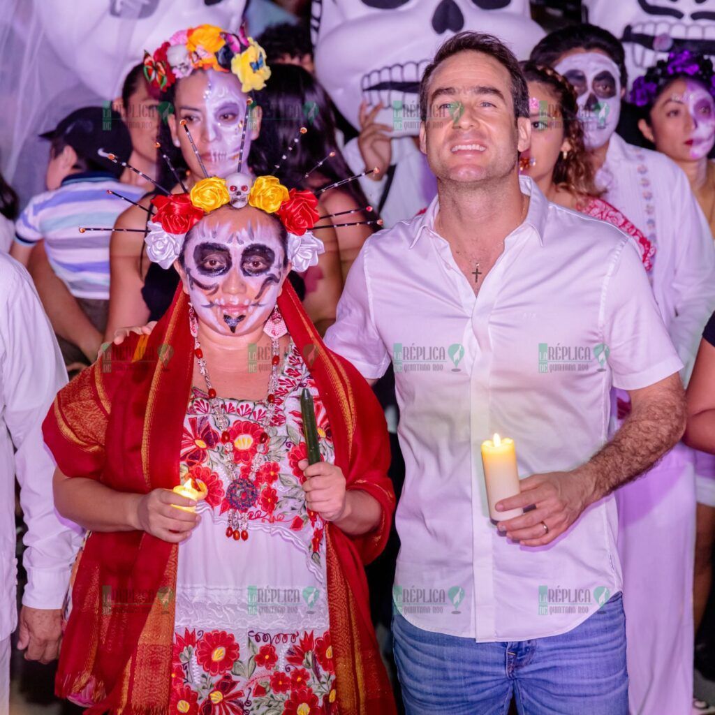 Exitoso "Paseo de las Ánimas 2023" en Tulum: Comienza el Hanal Pixan en un ambiente de alegría y tradición