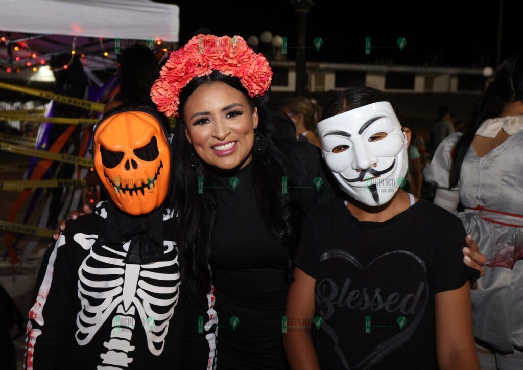 Vive zona turística de Puerto Morelos noche de halloween