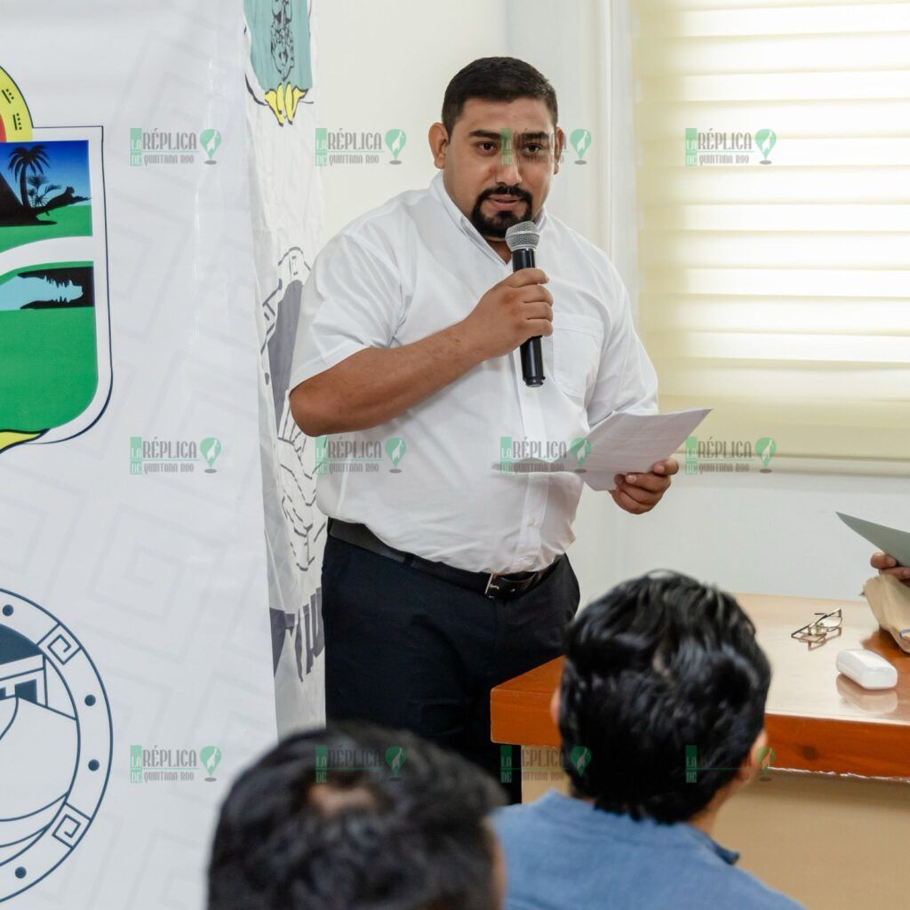 Ayuntamiento de Tulum impulsa la educación en personas adultas