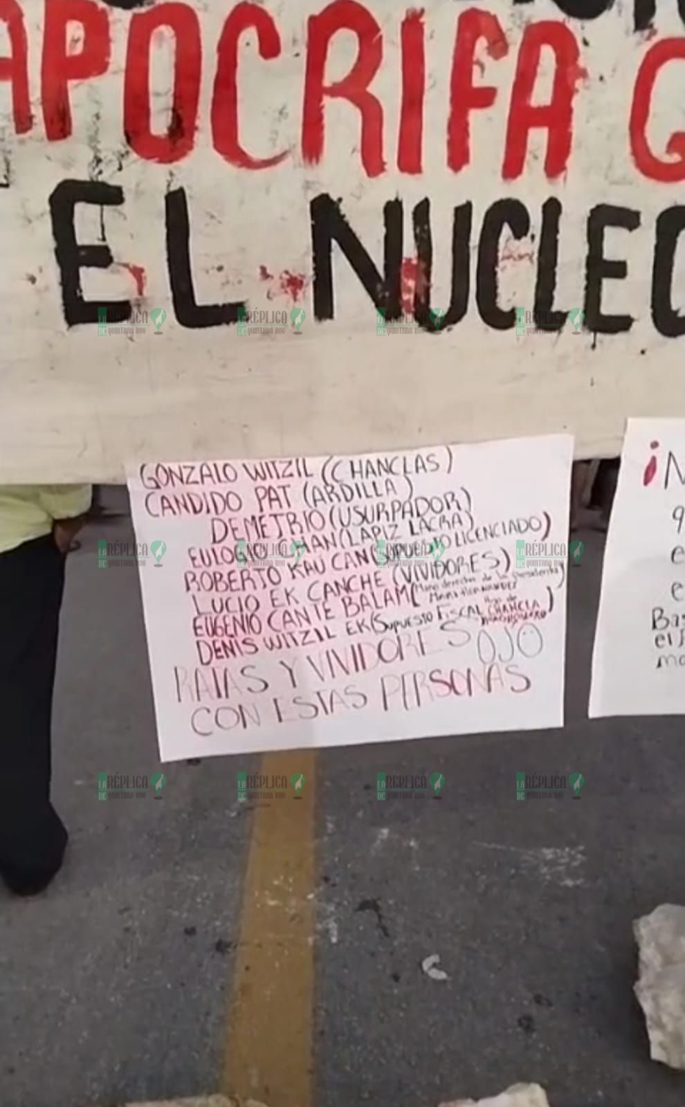 Bloquean ejidatarios de Felipe Carrillo Puerto carretera a Valladolid, para exigir destitución del comisariado 