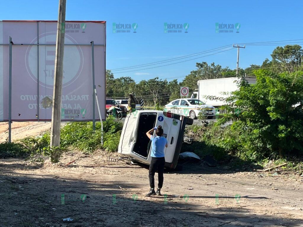 Muere automovilista al chocar en el puente del aeropuerto de Cancún