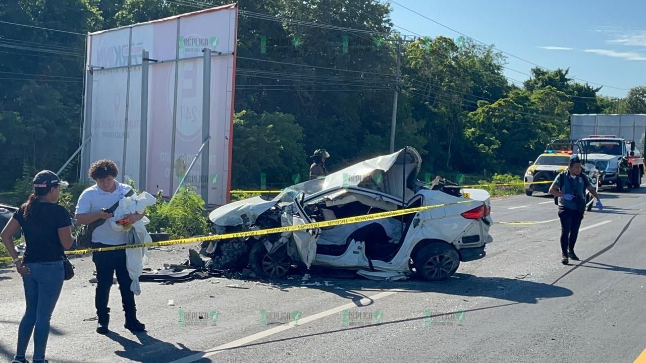 Muere automovilista al chocar en el puente del aeropuerto de Cancún