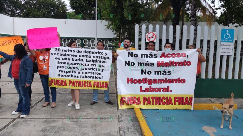 Protestan de nuevo trabajadores del IMSS de Chetumal, para exigir destitución de jefa de área