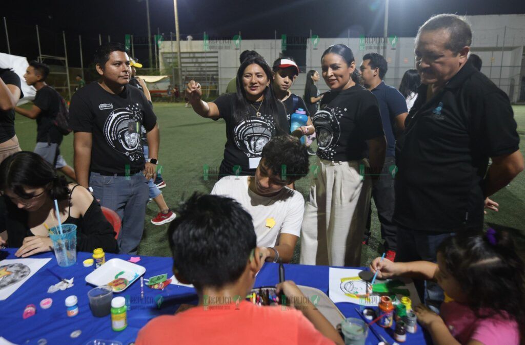 Felicita Blanca Merari a los alumnos del Cobach por una nueva edición de la “Noche de Las Estrellas”