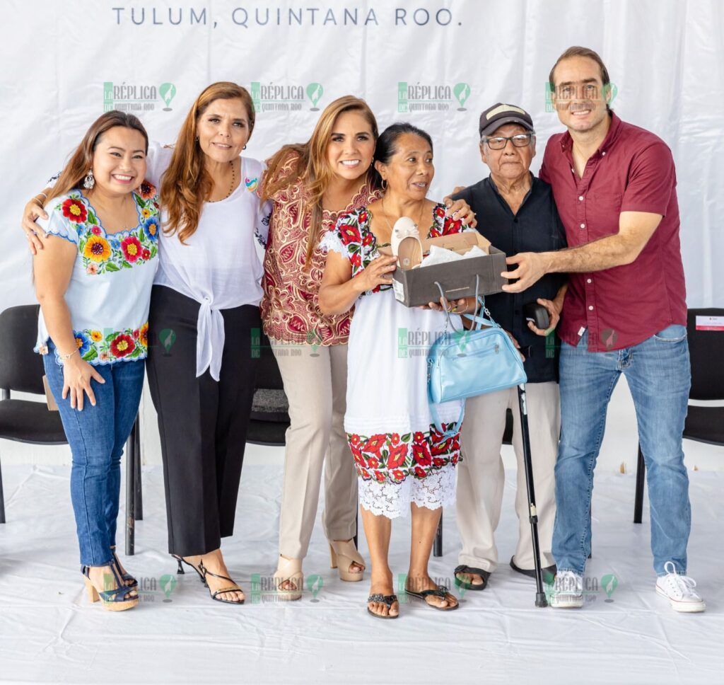 Mara y Diego transforman Vidas en Tulum: Entrega de Lentes y Zapatos Beneficia a Familias de Tulum