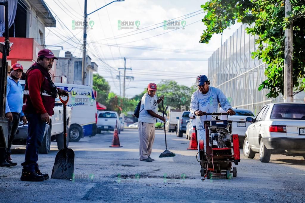 Bacheo e iluminación de la colonia lagunitas de OPB