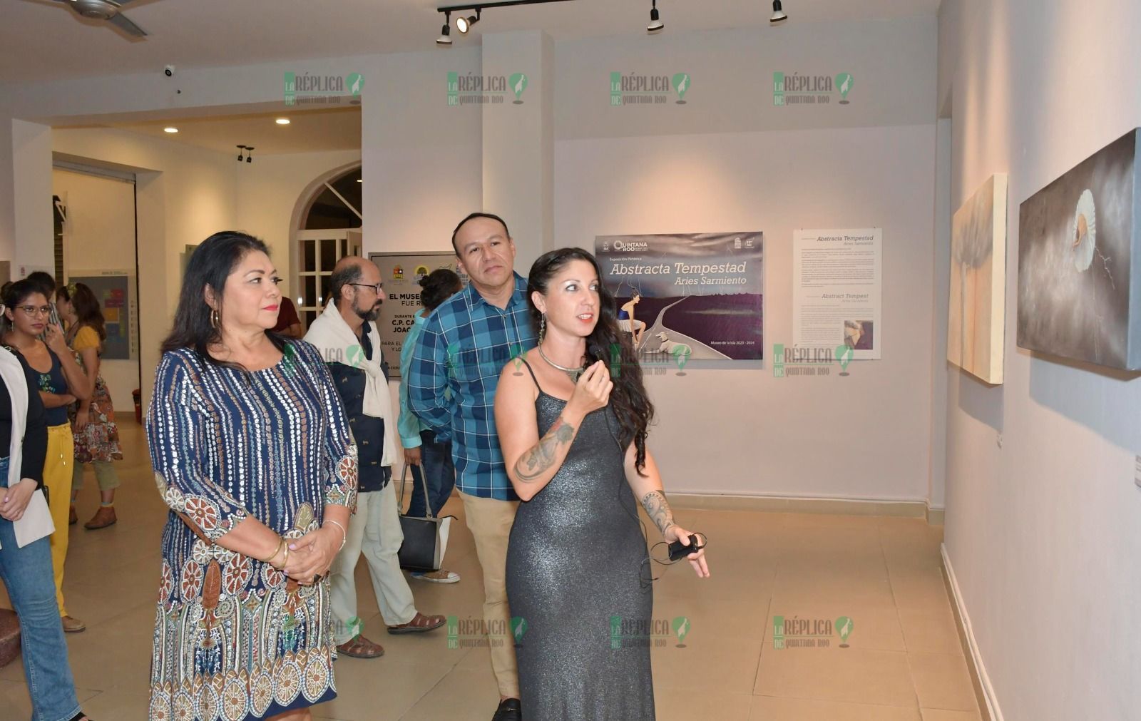 La Fundación de Parques y Museos inauguró la exposición “Abstracta Tempestad”, de la artista española Aries Sarmiento