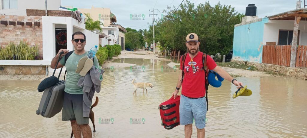 Ante daño en vialidades, exigen controlar ingreso de vehículos pesados a Holbox