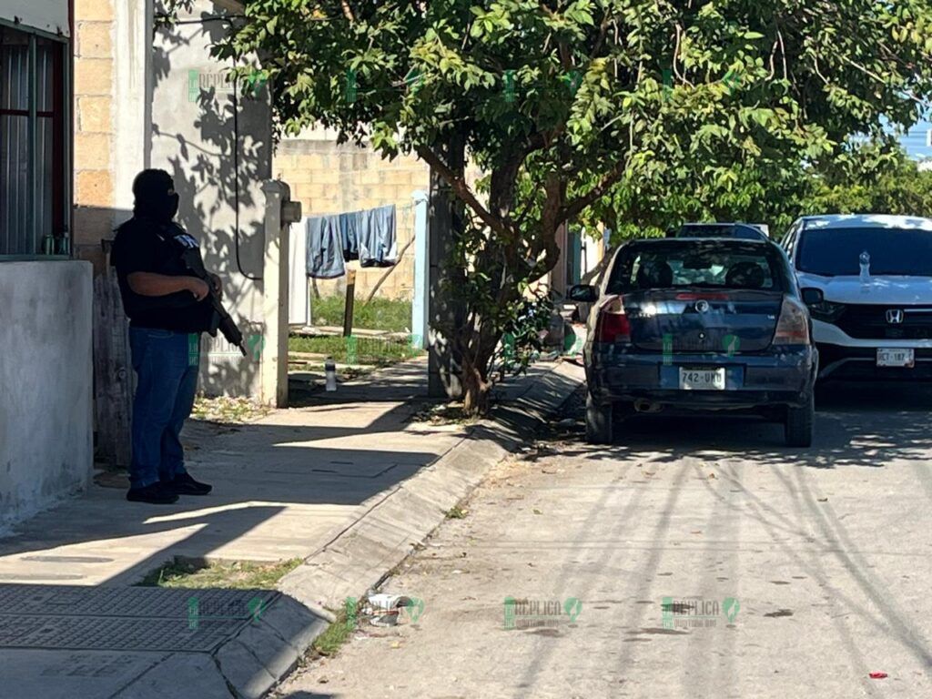 Catean una casa en el fraccionamiento Chac Mool de Cancún