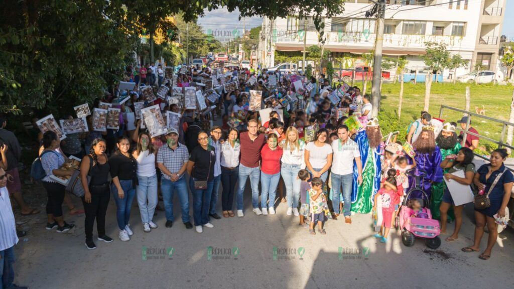 Caravana de Reyes 2024: Diego Castañón lleva felicidad a colonias de Tulum