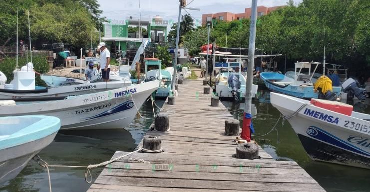 Afecta "surada" a un aproximado de 6 mil embarcaciones en Cancún, Puerto Juárez e Isla Mujeres