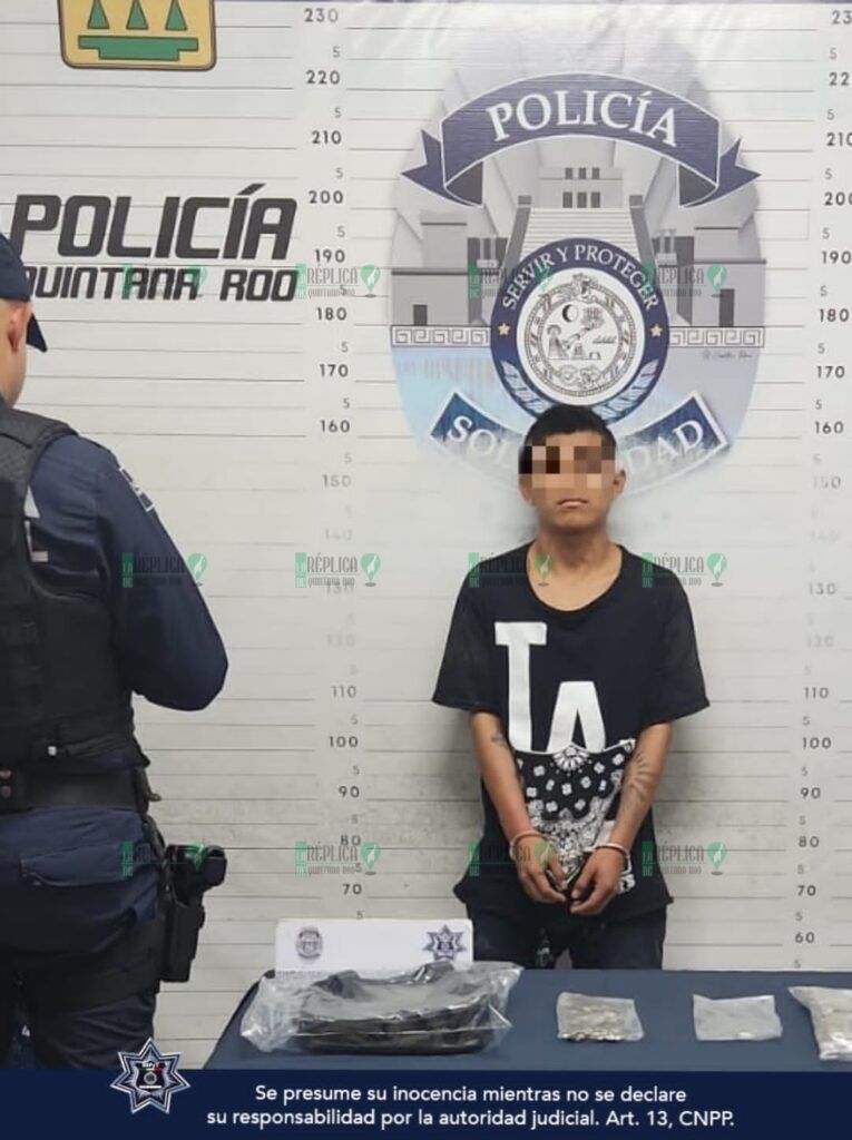 Aseguran a una persona en posesión de 80 envoltorios con posibles drogas