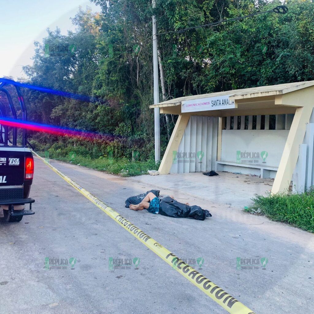 Hallan dos cuerpos embolsados en el crucero de Santa Amalia de Felipe Carrillo Puerto