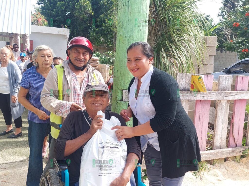 Lleva DIF Puerto Morelos la feria de servicios integrales a la familia “Abrazando Corazones” a Leona Vicario